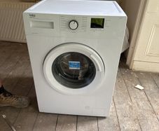 Beko washing machine Freestanding 7kg 1200rpm Washing Machine with Quick Programme
