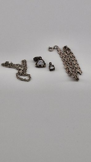silver vintage 2x bracelets 2x pendants