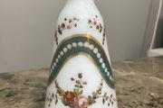 Floral bud vase