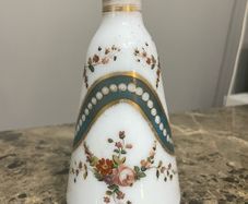 Floral bud vase
