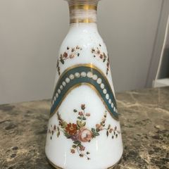 Floral bud vase