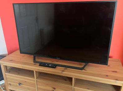 48" Sony Bravia Smart TV