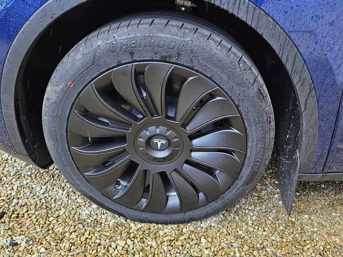 Tesla Model Y Mats and Accessories