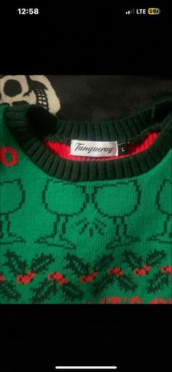 Christmas sweater Tanqueray size large
