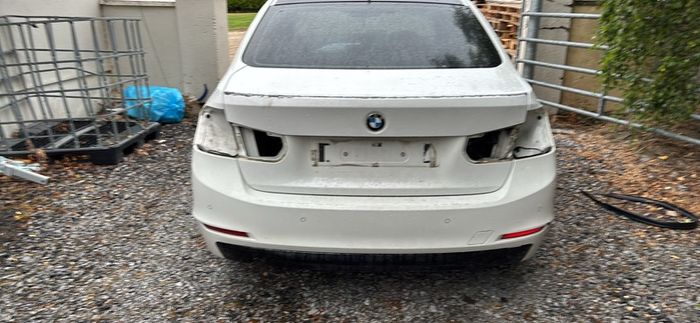 bmw f30 breaking