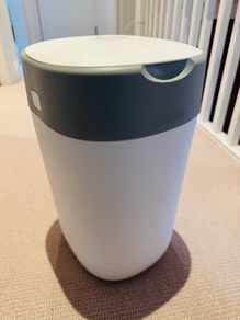 tommee tippee twist and click bin - with free 3rd party refill