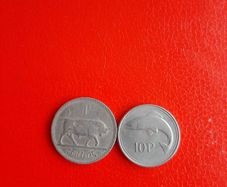 1959 Irish Shilling and 1999 10 Pence