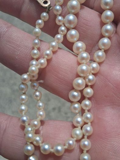 9k Gold Freshwater Graduating Pearl Necklace