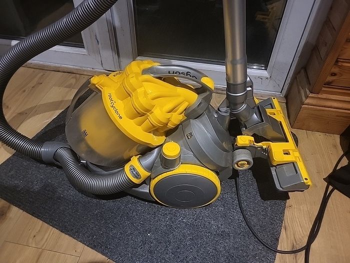 Dyson DC08 Vacuum Cleaner