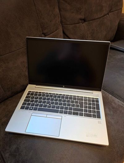 HP Elitebook 855 G8  Like NEW