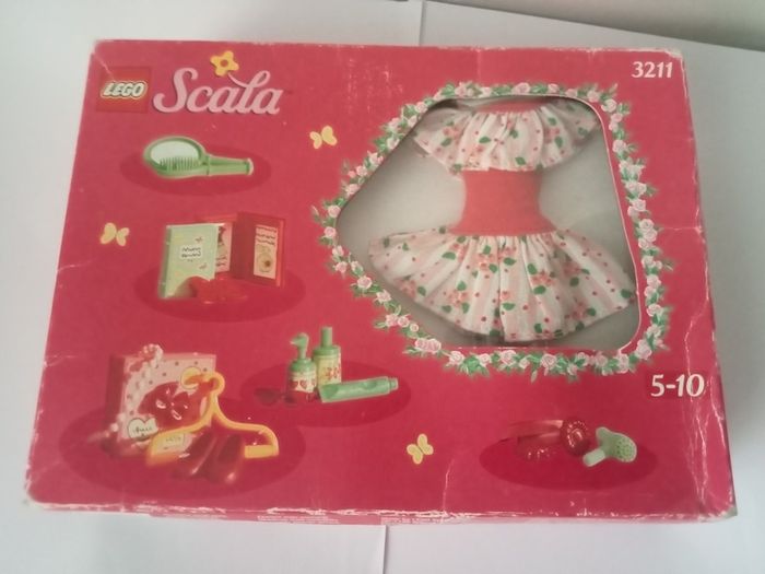 Vintage LEGO 3211 Scala