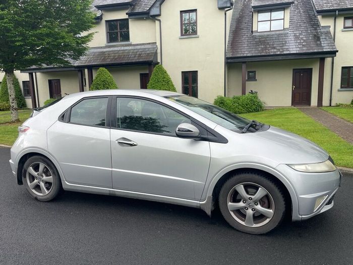 Honda Civic 1.4Petrol Manual-2011 Price negotiable