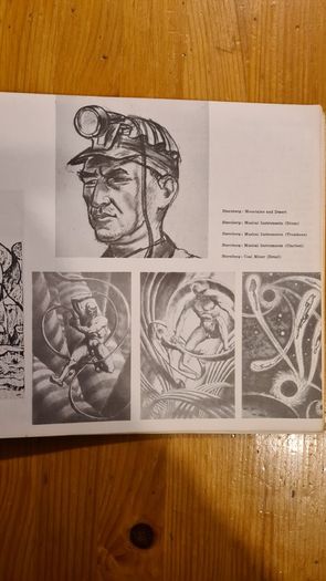 Realistic Abstract Art Pitnan 29. 1959. Paperback In Good Condition.
