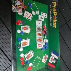 Texas Hold em Poker Set  200 Chips