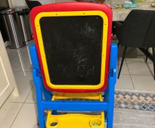Toddler writing board