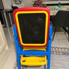 Toddler writing board