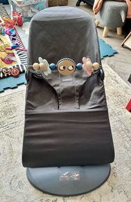 Babybjorn bouncer with original toy bar