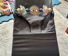 Babybjorn bouncer with original toy bar