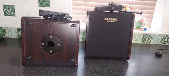 Acoustic speakers