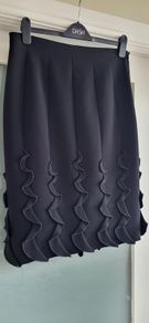 KAREN MILLEN black ruffle details skirt Sz 14 UK (Fit 12-14UK)