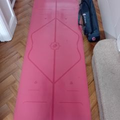 Liforme Yoga Mat (Pink) with Original Bag (Excellent Condition)