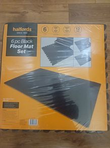 Halfords Floor mat set