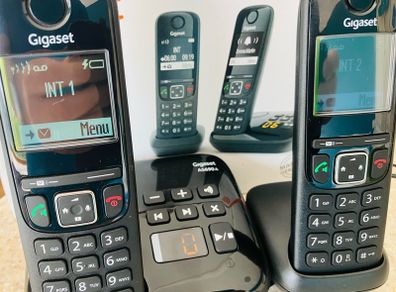 Gigaset AS690A Duo Cordless Phone Twin Set & Answering Machine (As New)