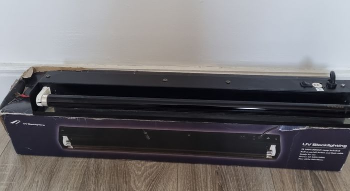 UV Blacklighting