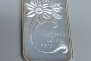 Vintage 1979 Madison Mint Mothers Day One Ounce Fine Silver Art Bar