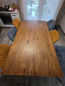 EZ Living Dining Table and Chairs