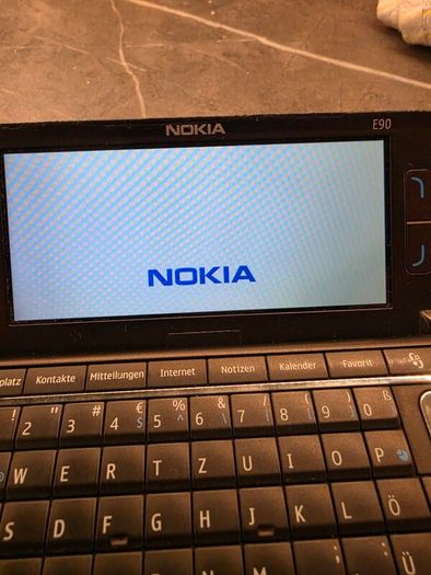 nokia E90