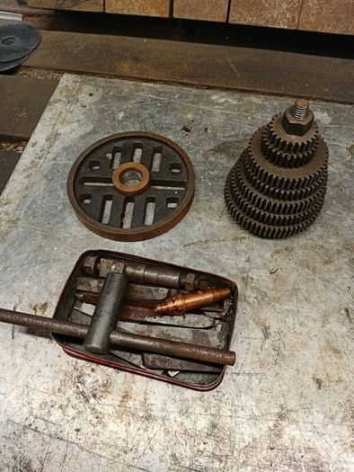 Metal lathe