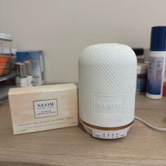 neom wellbeing pod with essential oil blends