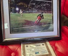 Framed Bruce Grobbelaar Signed Liverpool FC Photo + Certificate of Authenticity (1984 European Cup Final "Spaghetti Legs")