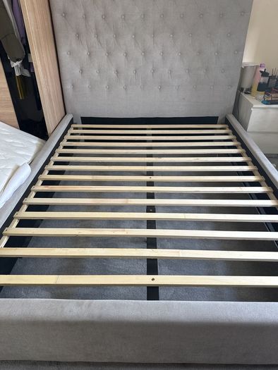 kingsize bed frame
