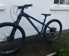 Saracen Mantra trail