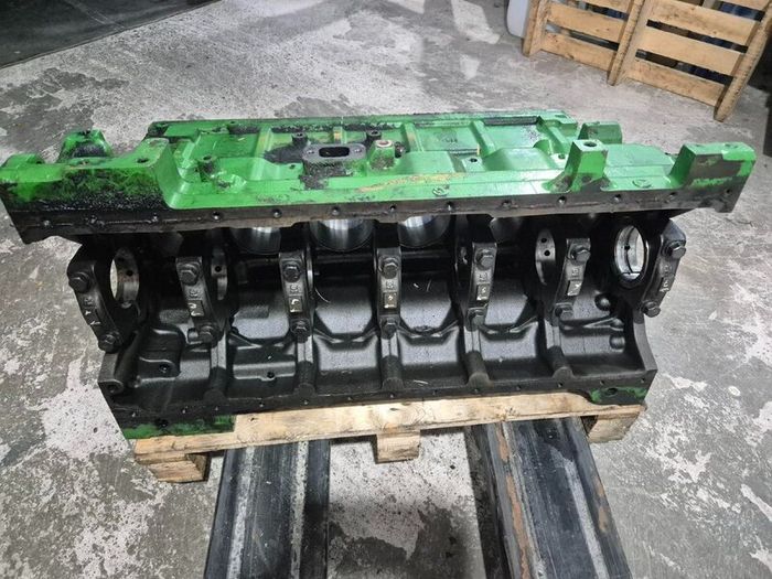 John Deere engine block