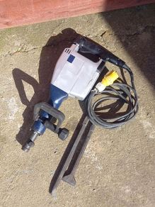 Bosch Concrete Breaker