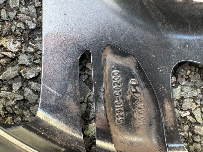 Alloy wheel