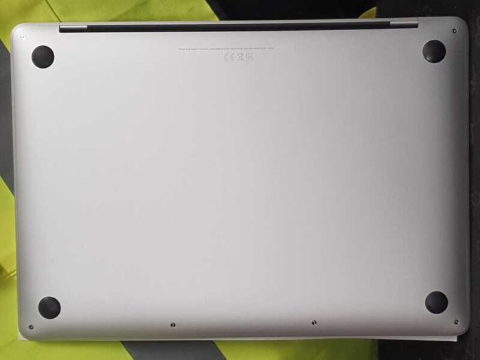 MacBook Pro 13" 2020 | Apple M1 | 8GB RAM | 500GB Storage | Retina Display