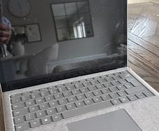 Microsoft surface laptop