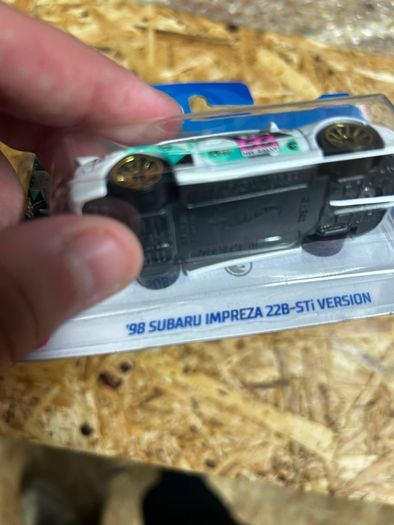 Subaru Impreza 22b STi Version TH Hot Wheels