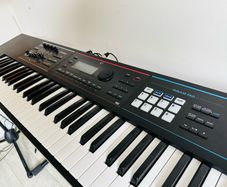 Roland Juno-DS 76