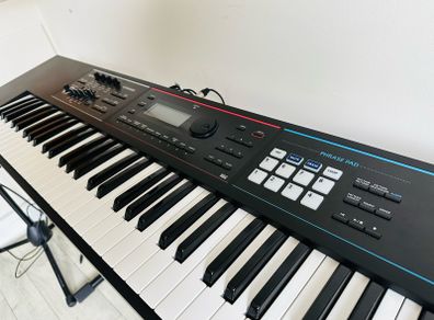 Roland Juno-DS 76