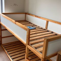 bunk bed with 2 mattress