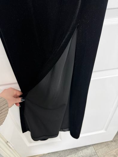Stunning Black Velvet Maxi Dress - Pink Floral Embroidery UK8/10