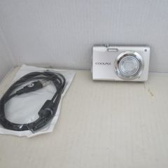 Camera Nikon Coolpix S3000