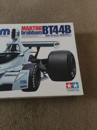 Tamiya 1/12 Martini Brabham BT44B 1975 Formula 1. 12018