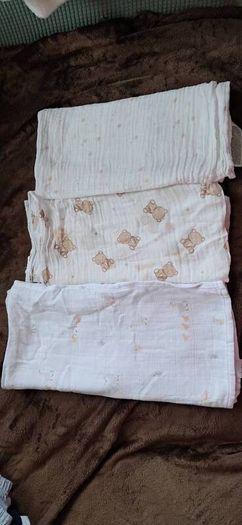 baby Muslin & bib clothes