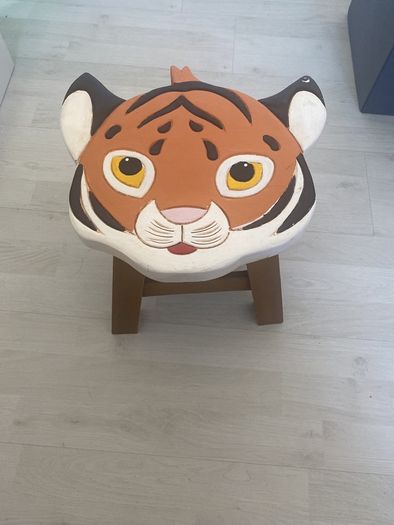 Kids wooden stool